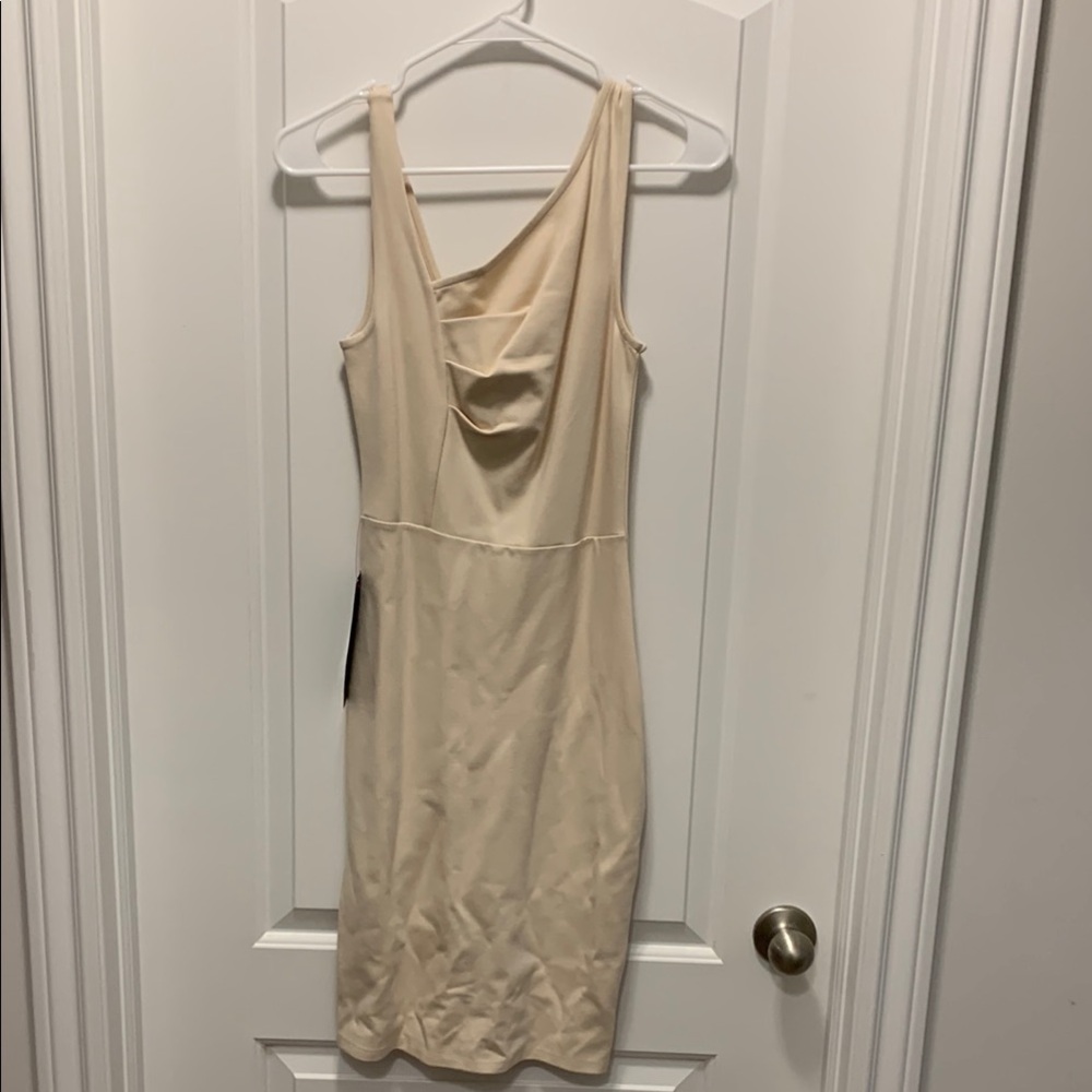 Elegant Cream Sleeveless Dress